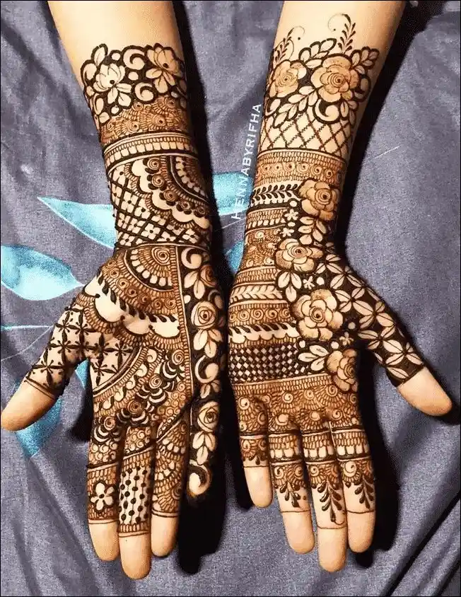 simple mehndi design 27